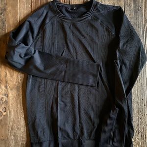 Long sleeve lululemon top